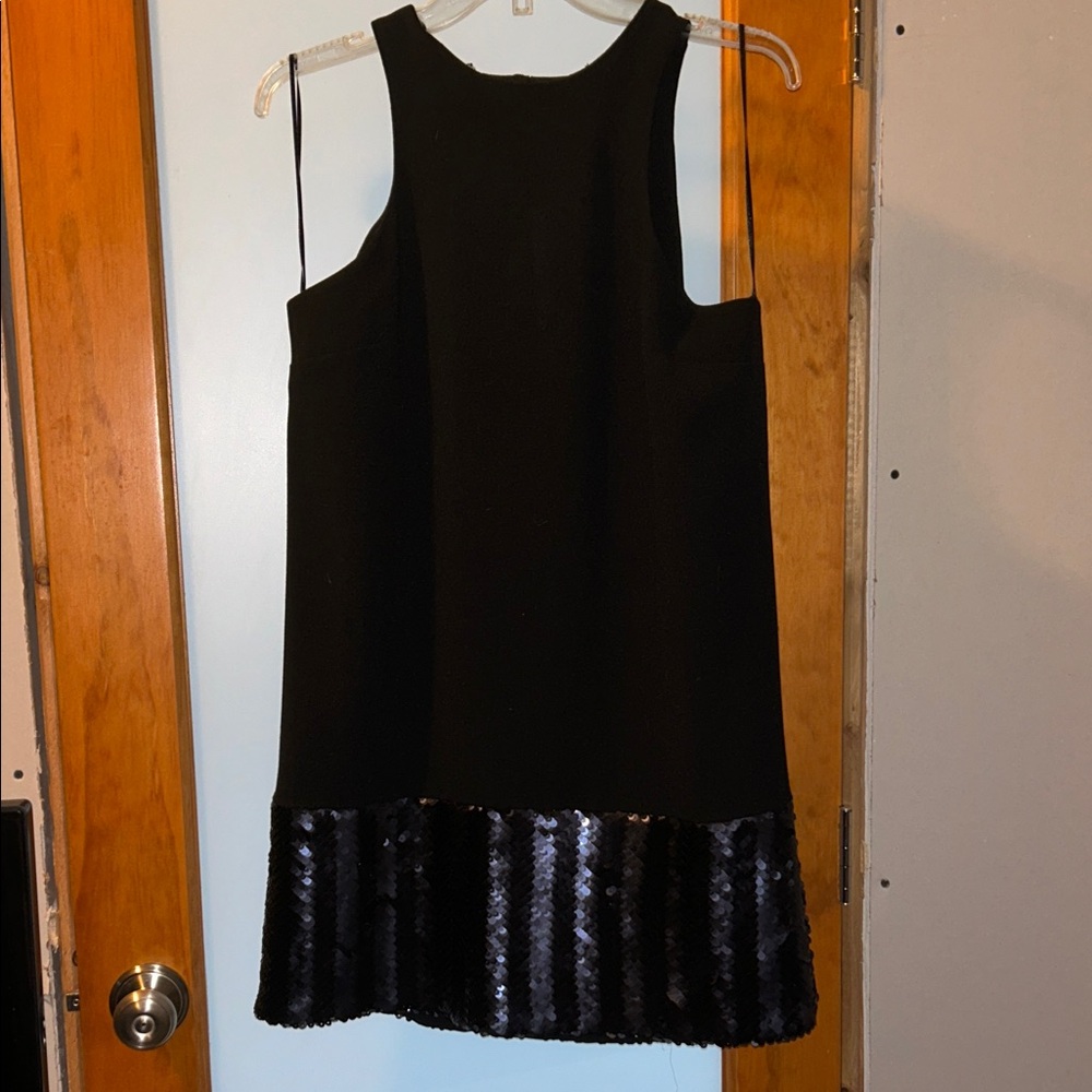 Black Crepe Mini A-Line Sleeveless Party Dress with Sequin Hem sz M